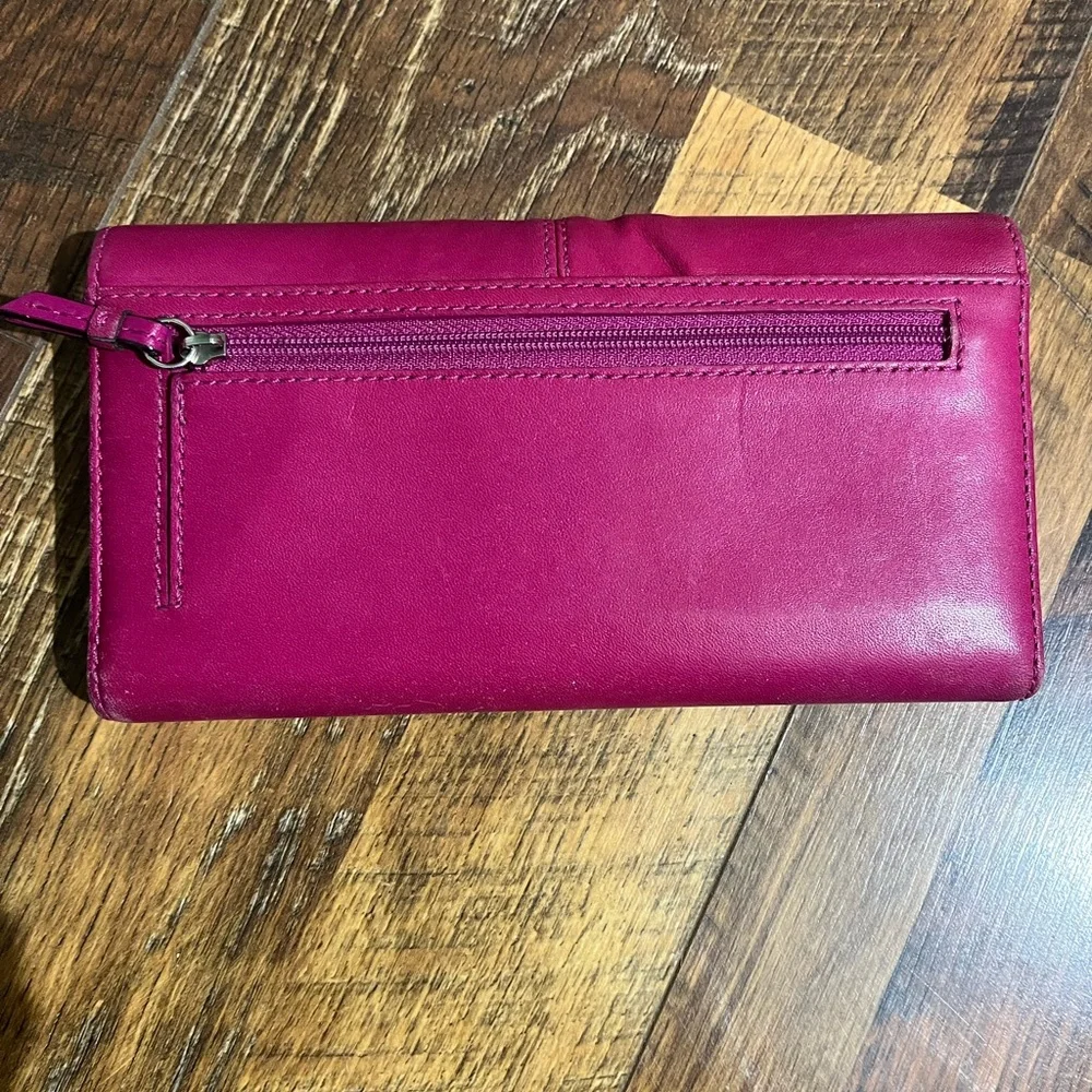 Coach Women's Fuchsia Leather Wallet - Picture 2 of 5